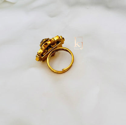 Azizah ring