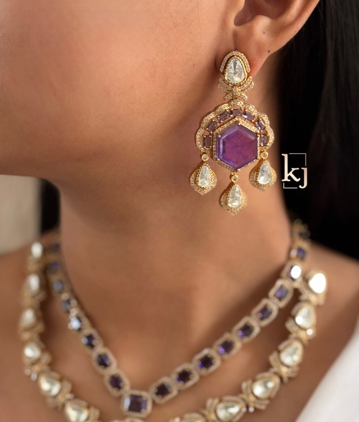 Navira pendant set