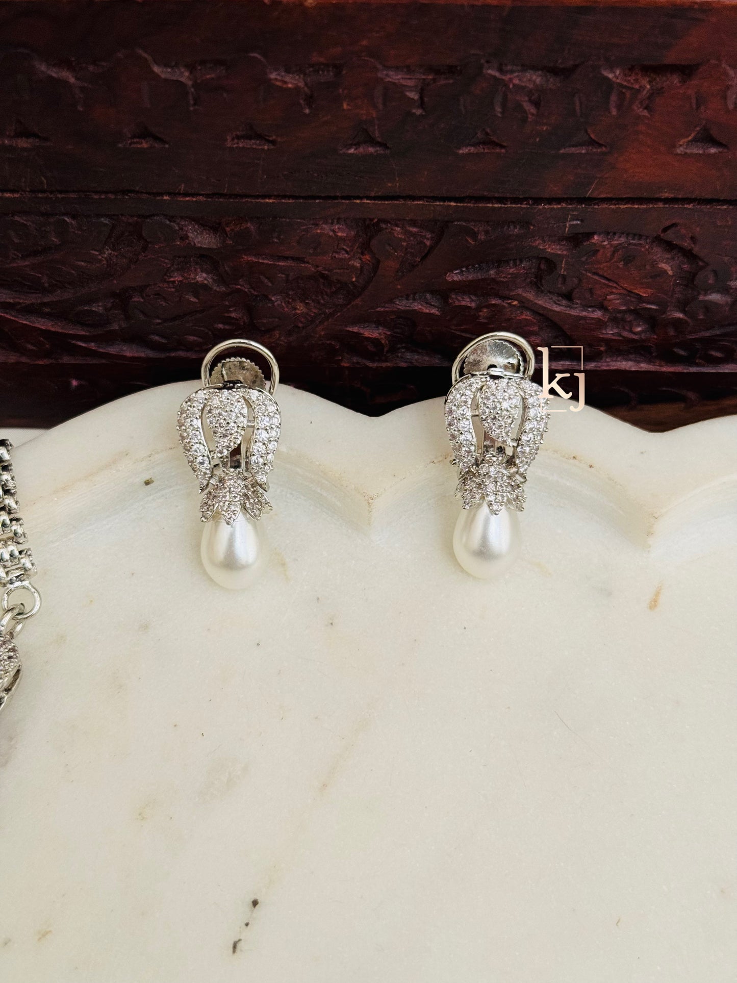 Astoria necklace set