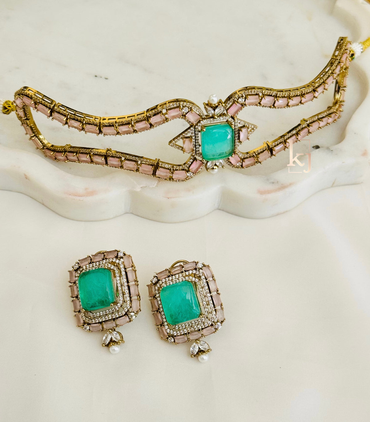 Lyra choker set