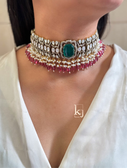 Elsa Choker set