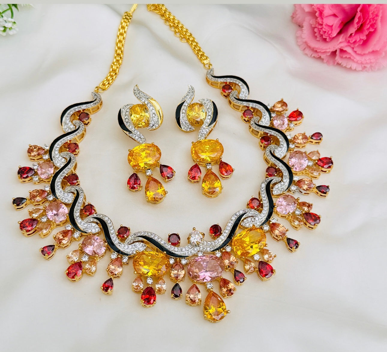 Pansy necklace set