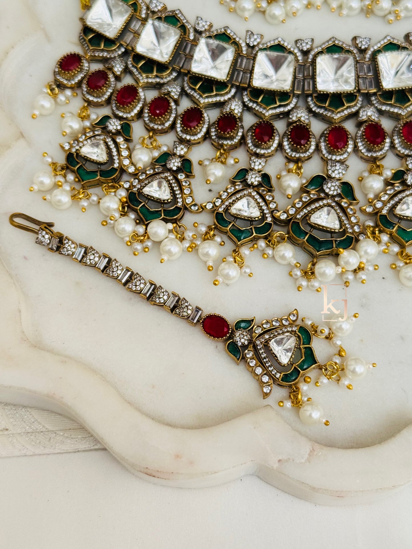 Emmeline choker bridal set
