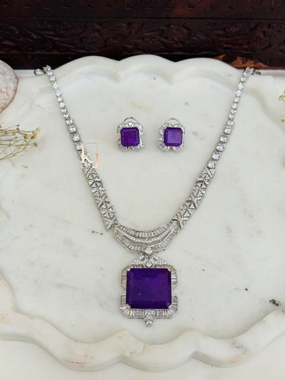 Wren pendant set