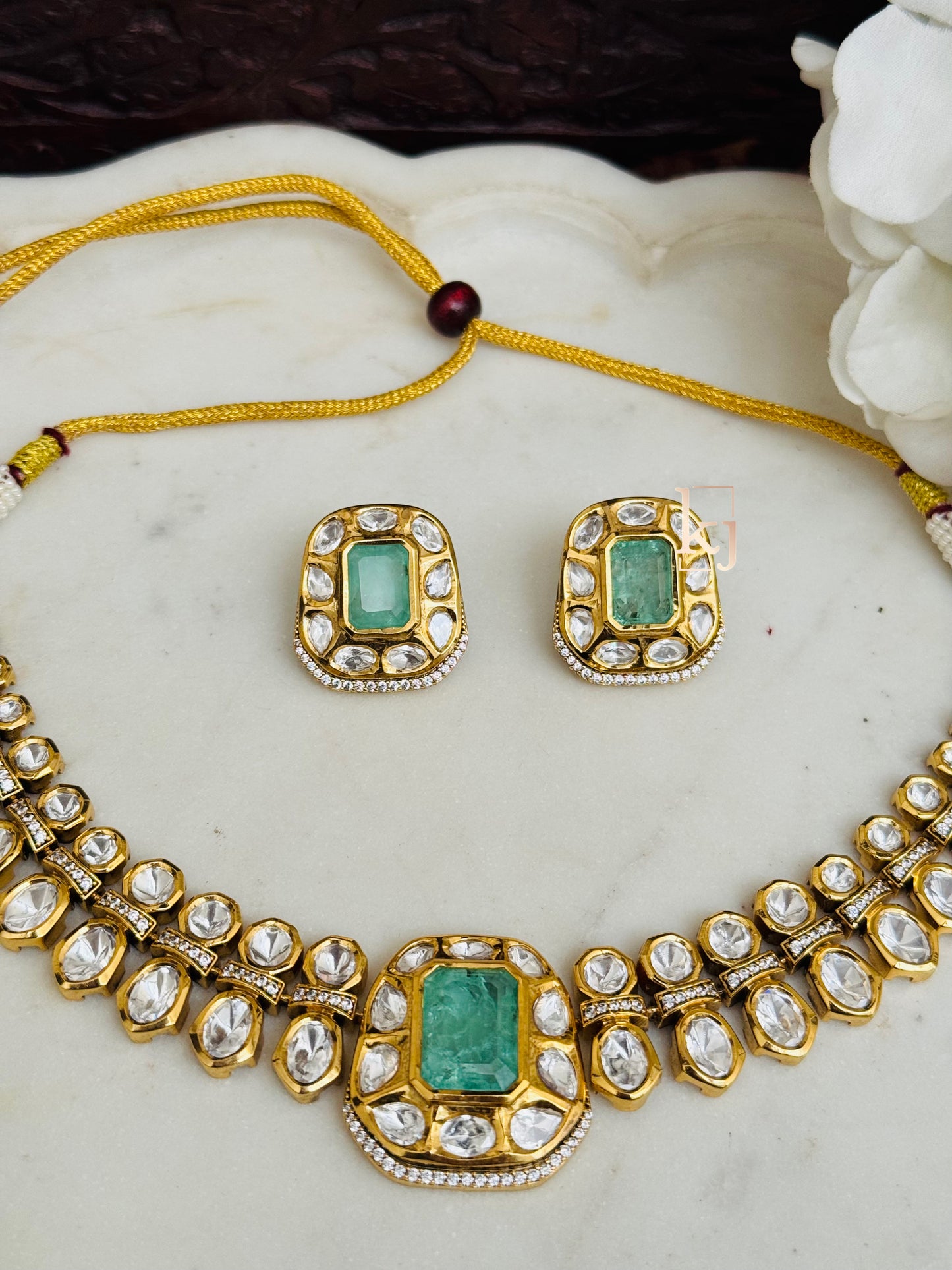 Aeliana necklace set