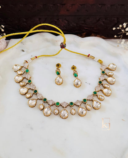 Addie necklace set