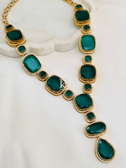 Natalia necklace set