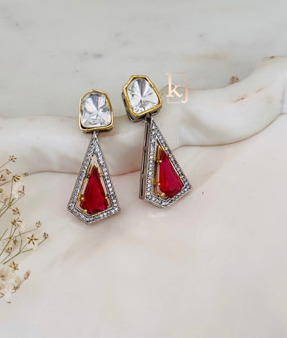 Grin earrings set