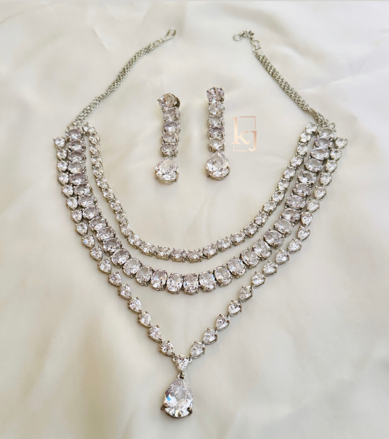 Vigeria necklace set