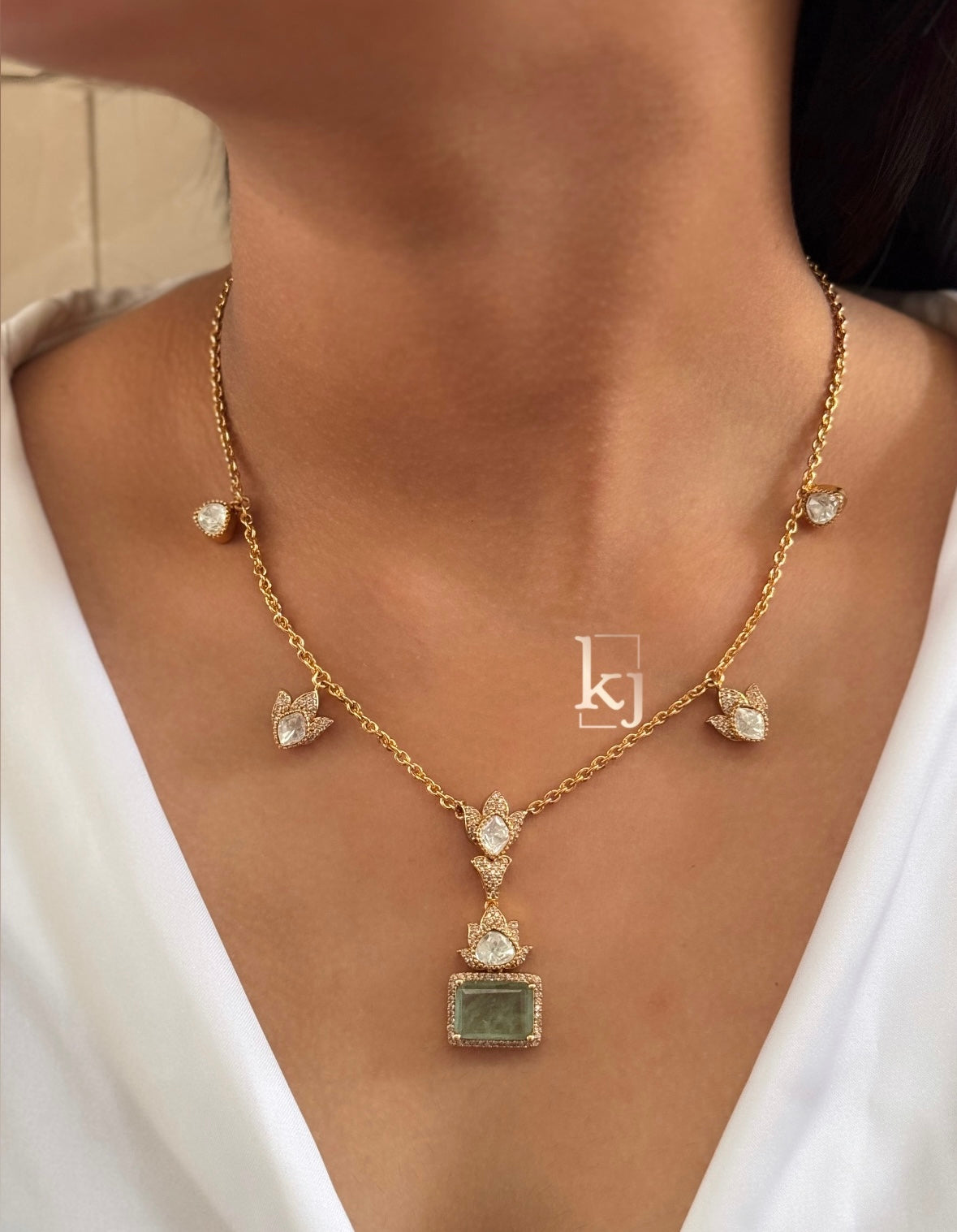 Emery elegant set
