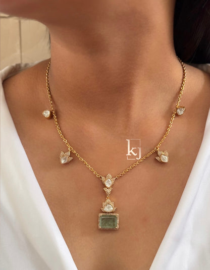 Emery elegant set