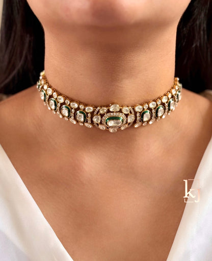Giona choker set