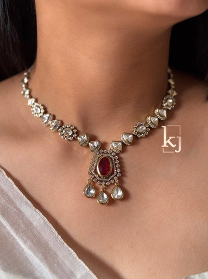 Madeleine necklace set