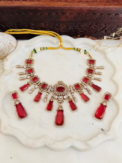 Silvie choker set