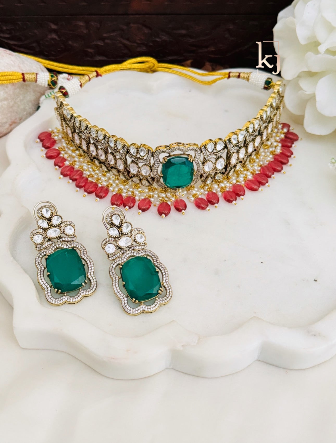 Elsa Choker set