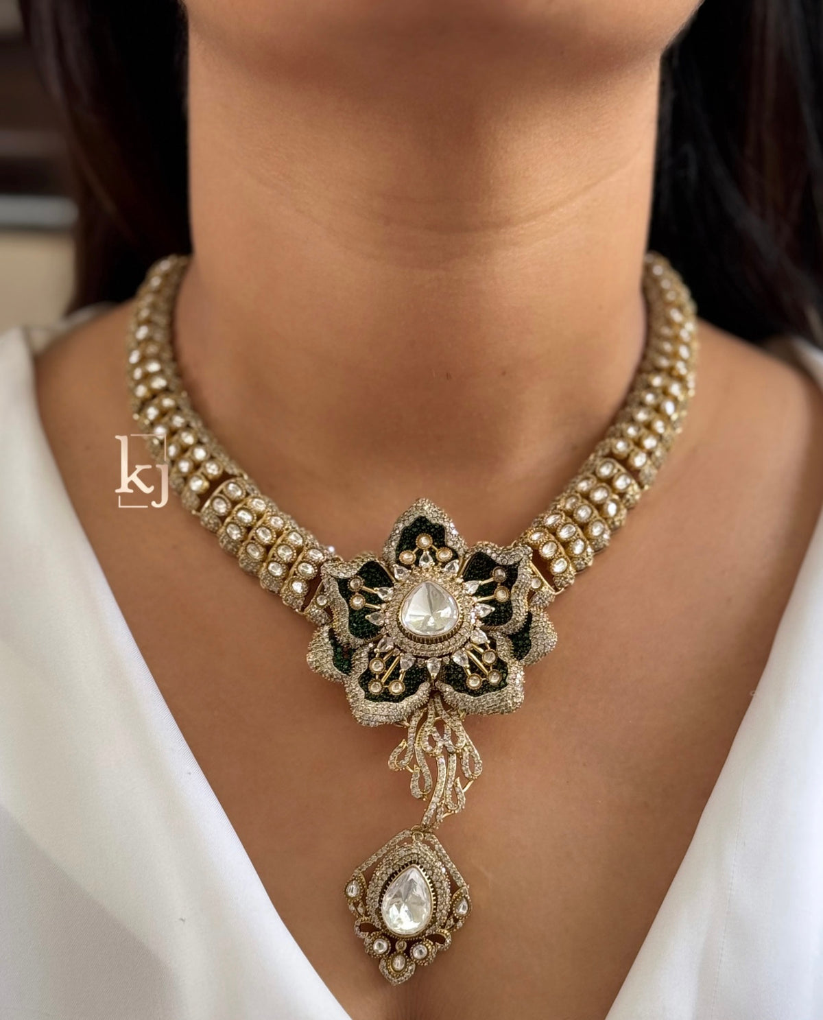 Eliska necklace set