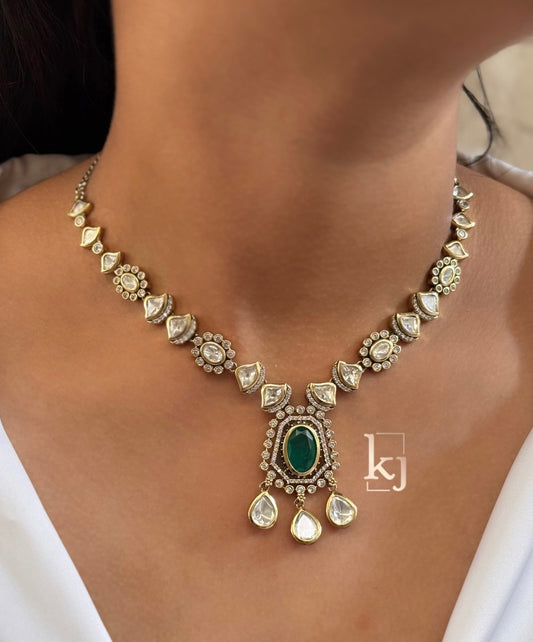 Madeleine necklace set