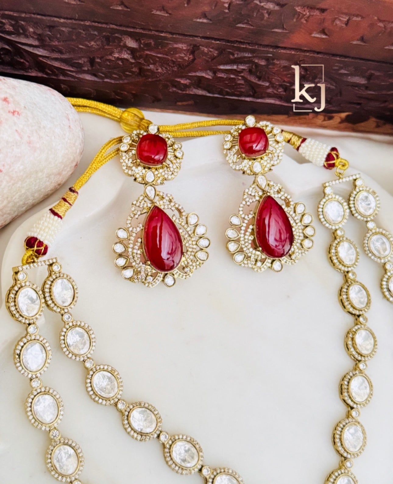 Troya Pendant set