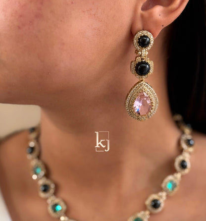 Milicent pendant set