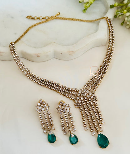 Yina necklace set