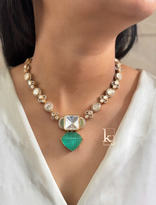 Maia necklace set