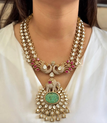 Mirzana necklace set