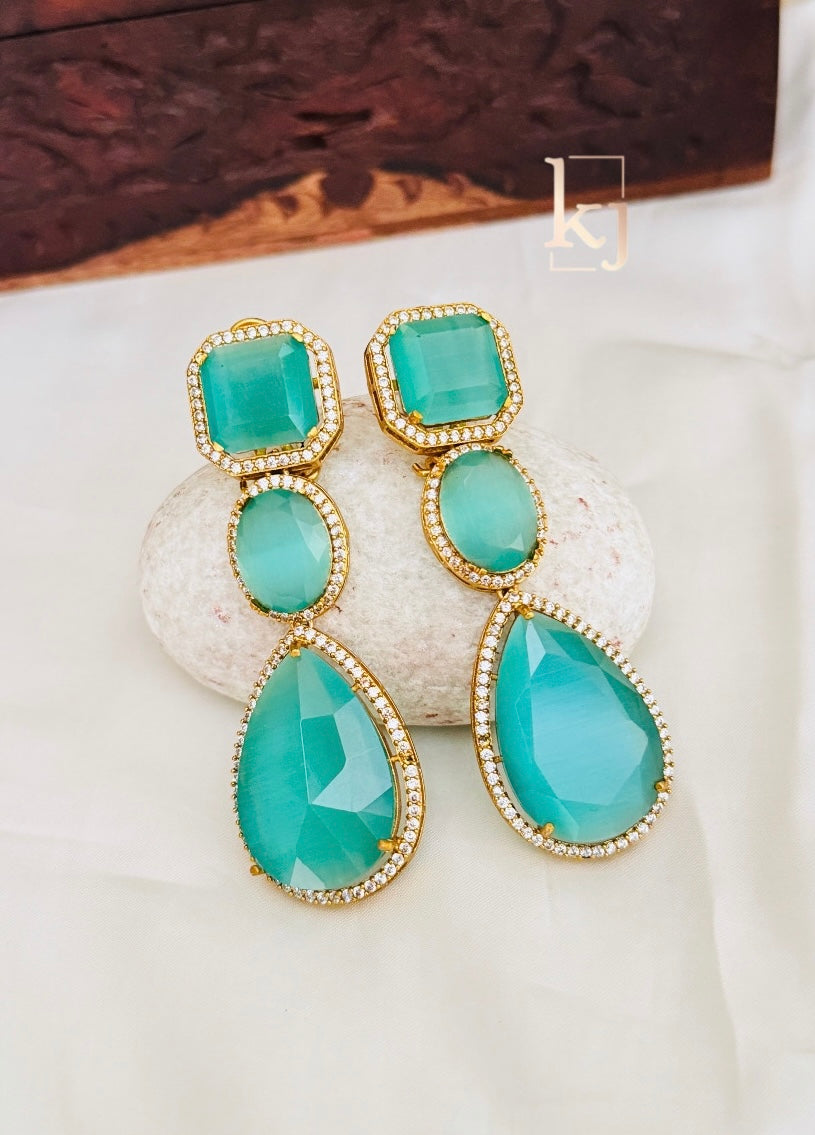 Mia Earrings set