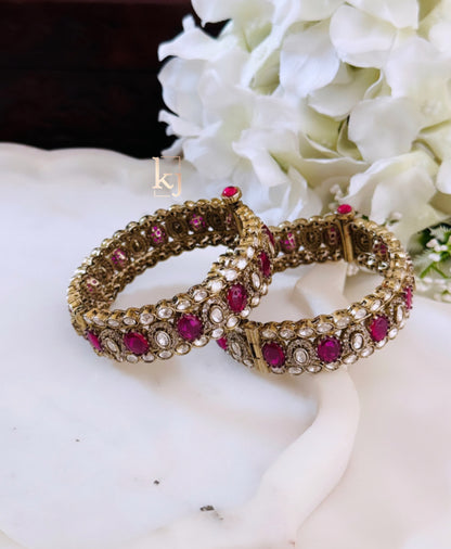 Arlo Bangle set pair