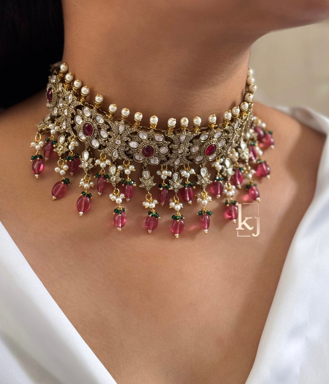 Liar choker set