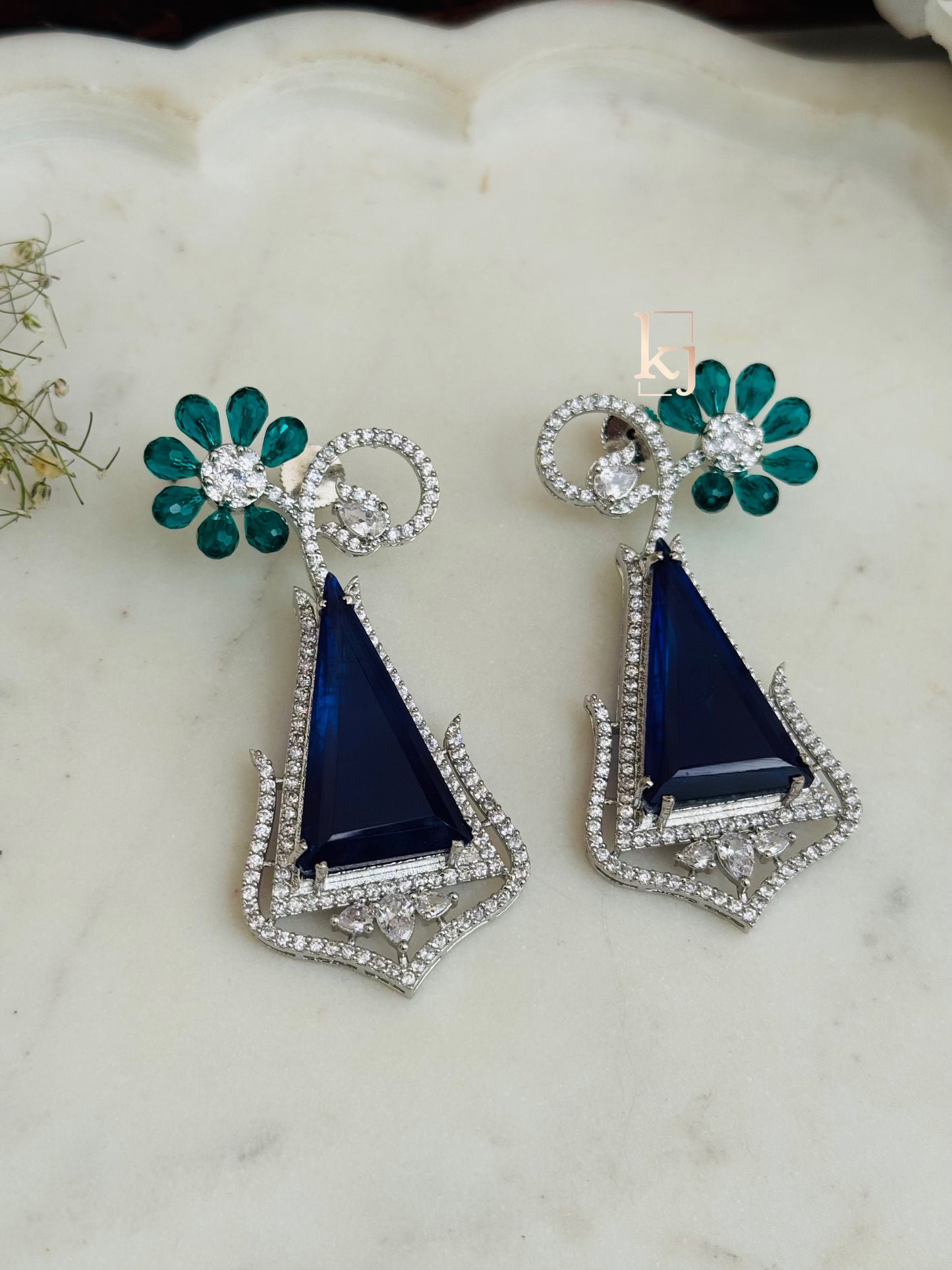 Reva earrings set
