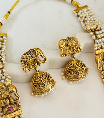 Anova long necklace set