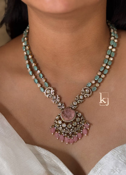Cavan necklace set