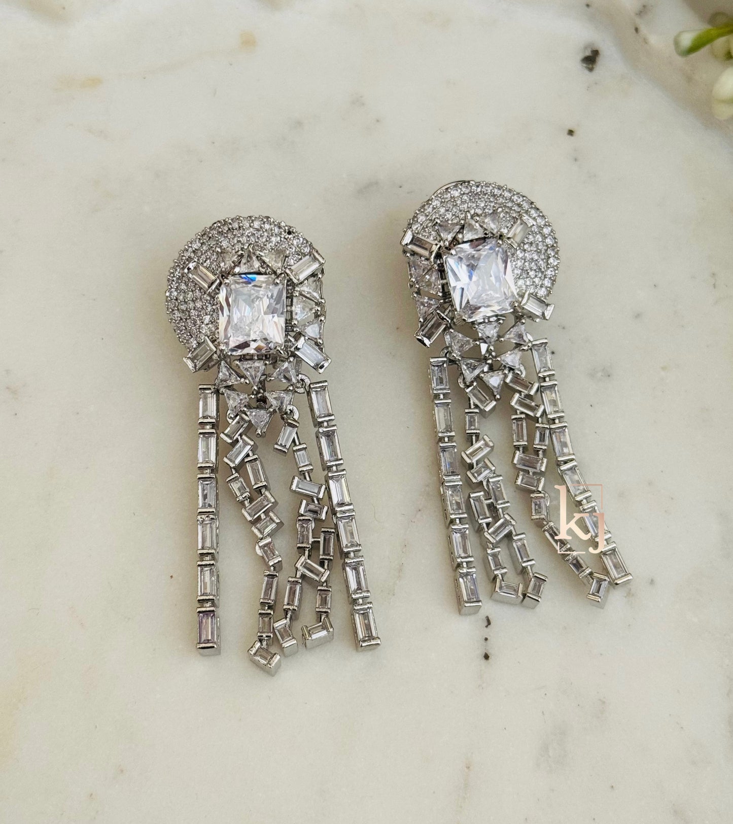 Lucius earrings set