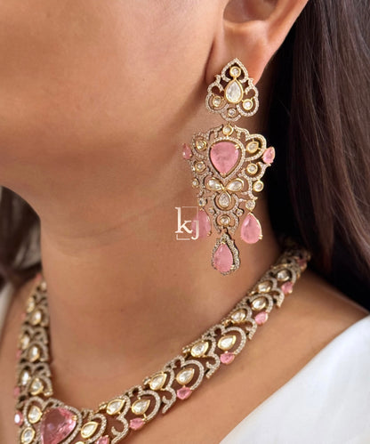 Flowi necklace set