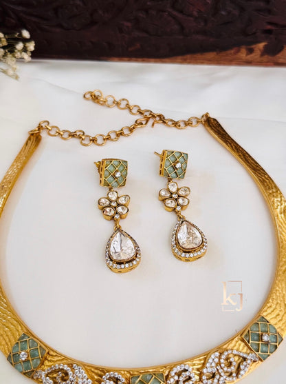 Zinnie necklace set