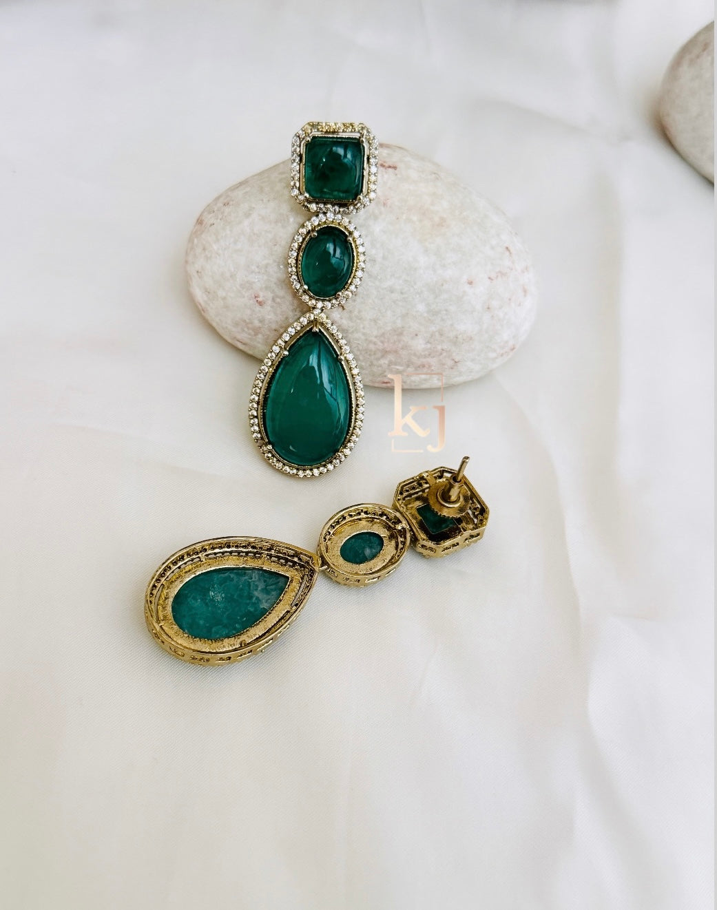 Mia Earrings set