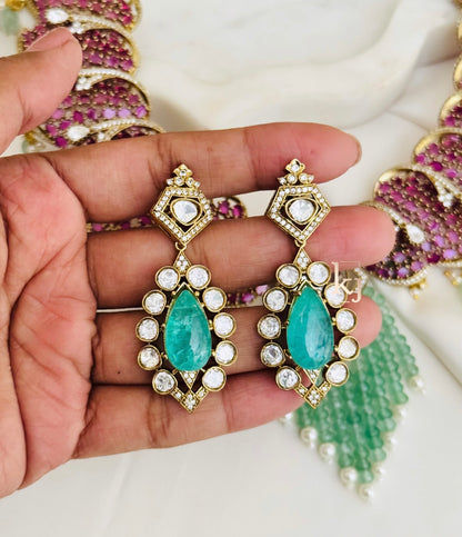 Neoza necklace set