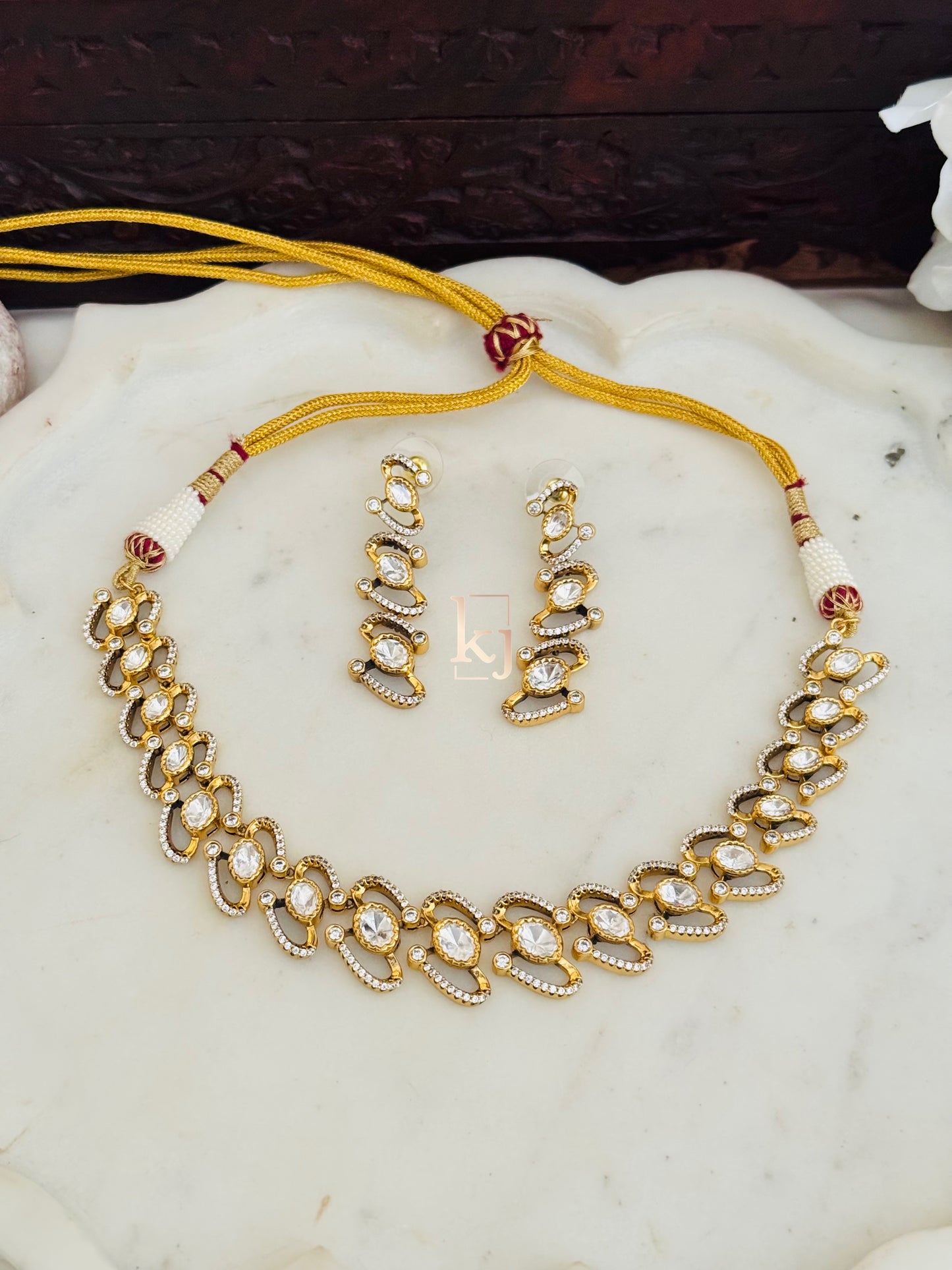Brille necklace set