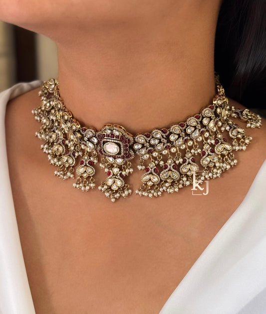 Mea choker set
