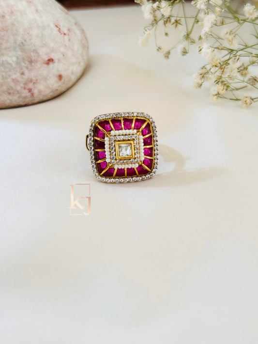 Cecile ring