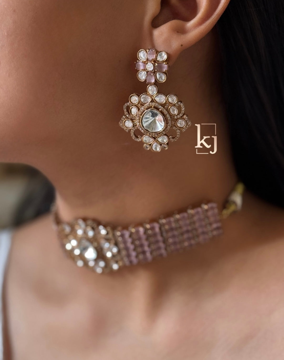 Vivia Choker set
