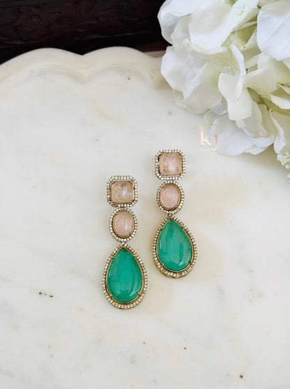 Mia Earrings set