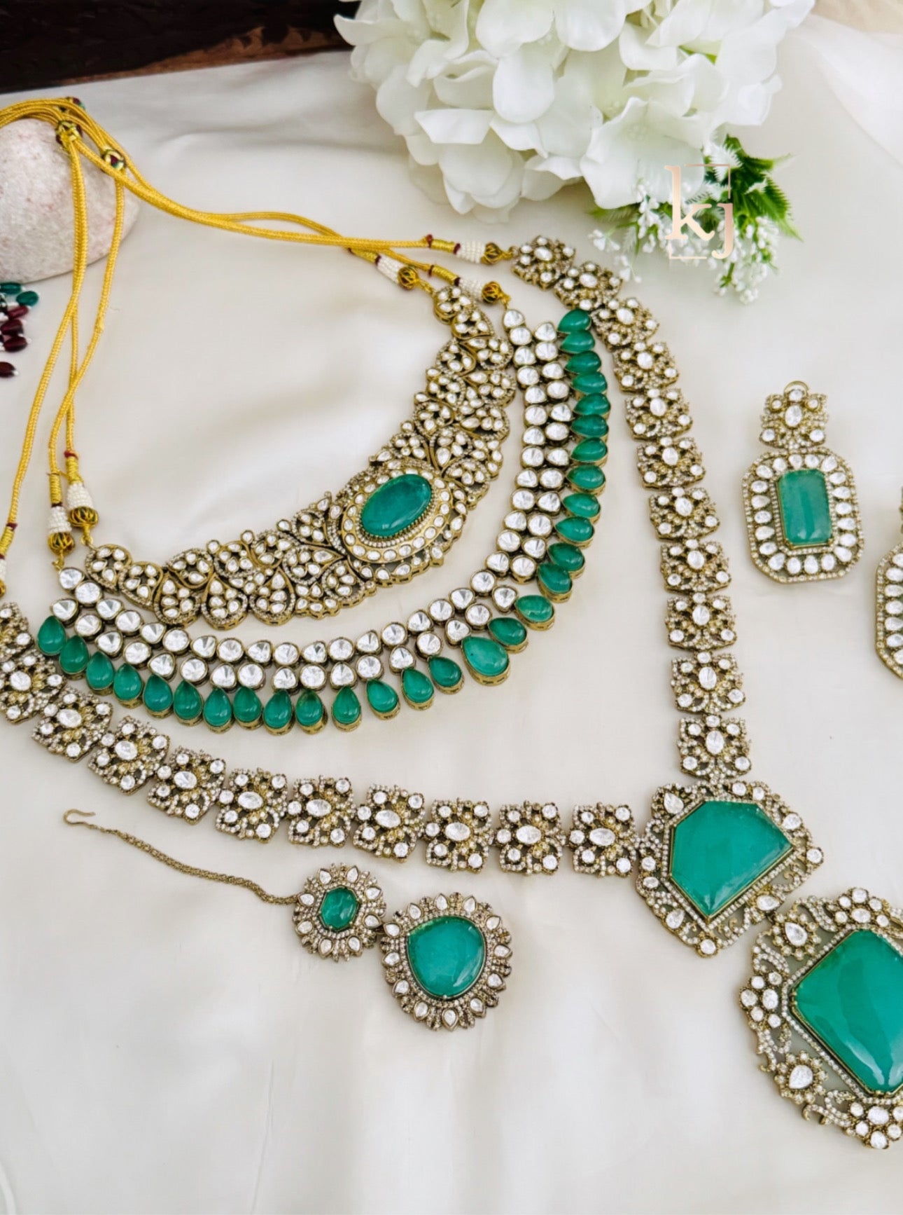 Oriana Bridal set