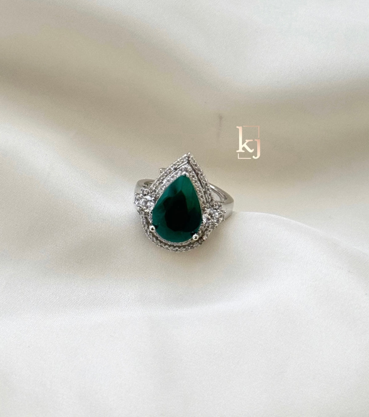 Rhodes ring