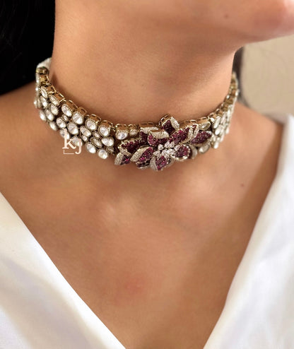 Petal choker set