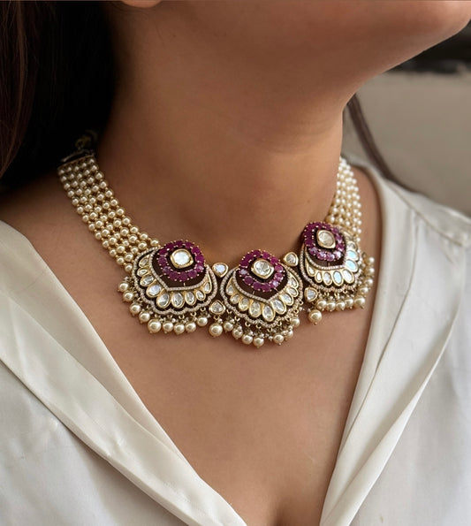 Zinaya necklace set