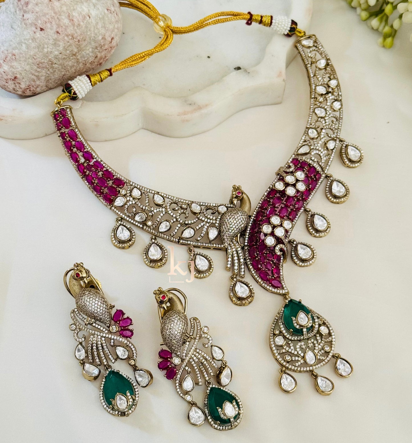 Lizna necklace set