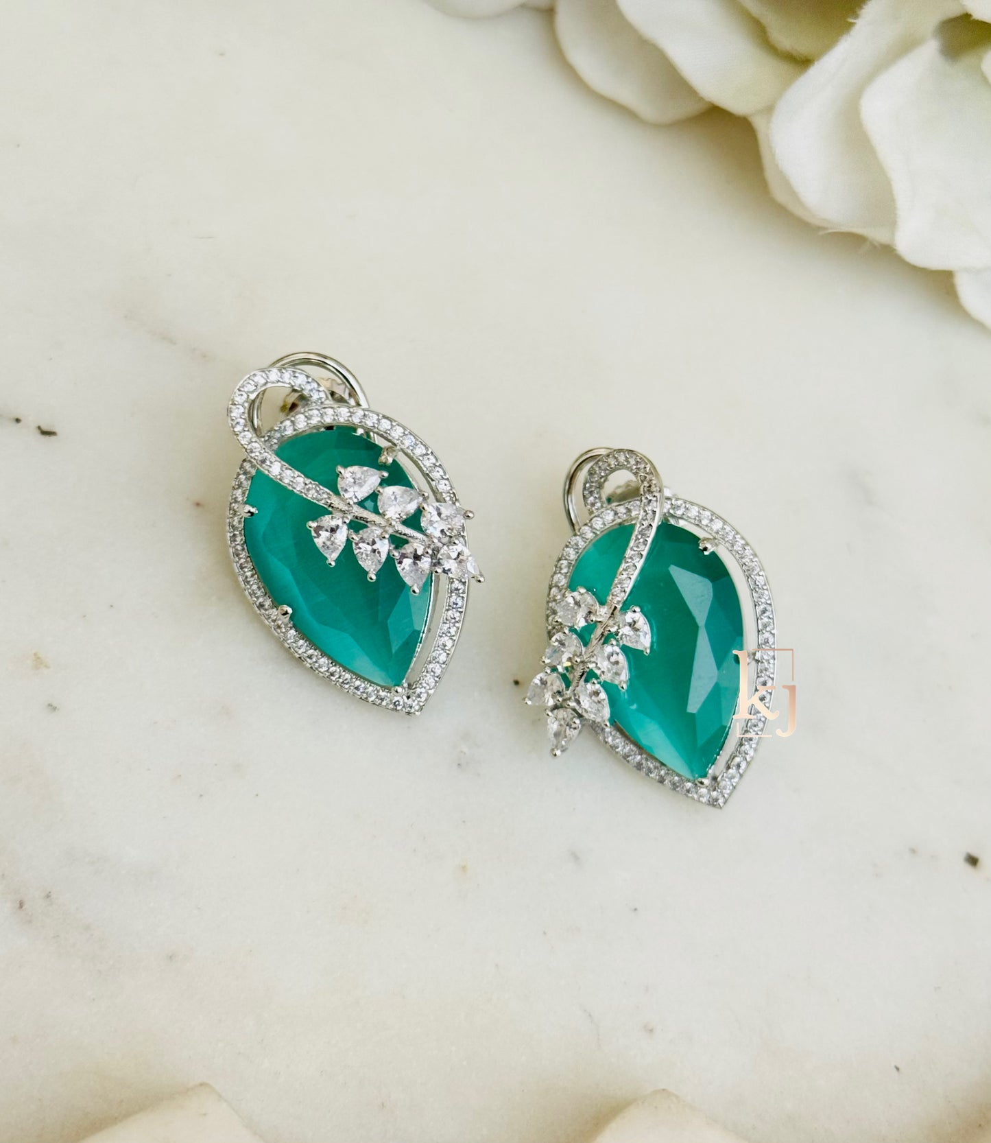 Sharli studs set