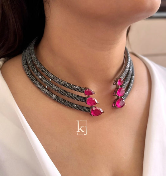 Soven necklace set