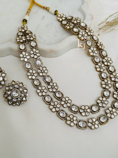 Dwivaki necklace set